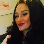 Zoe Wright - @zoewright1986 - Instagram