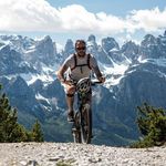 Zoltán Simon - @zoltan.simon.9659 - Instagram